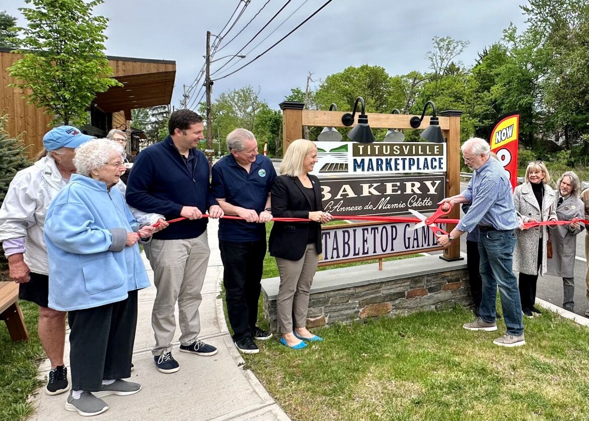 RIBBON-CUTTING-1170x837