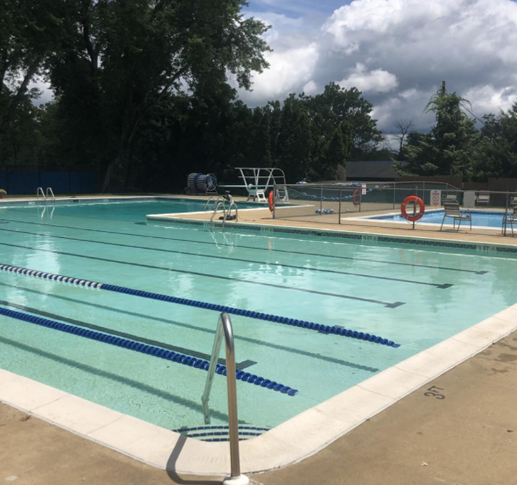 Hopewell Valley Golf Club pool