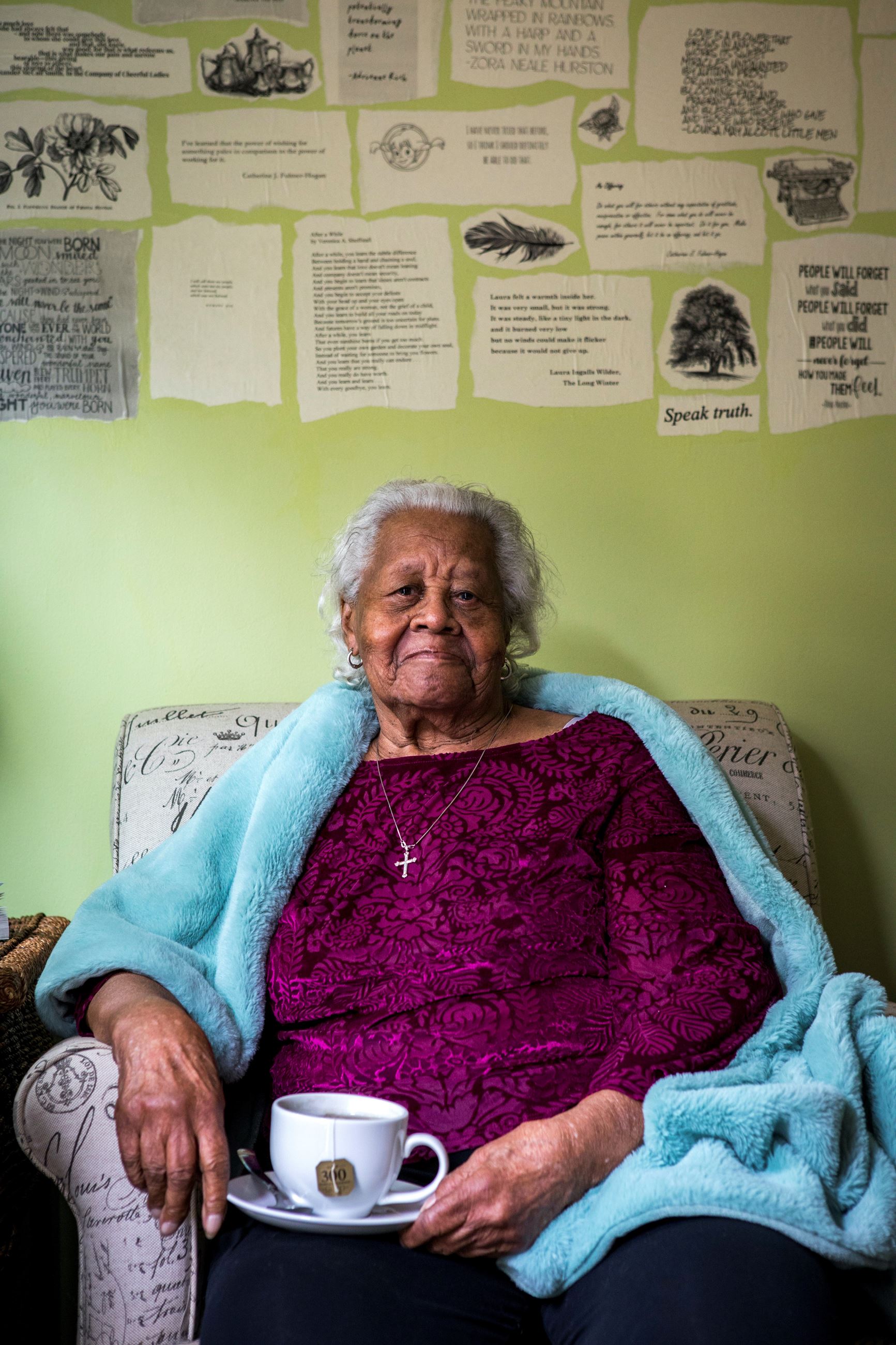 Nana Brooks portrait by Benoit Cortet